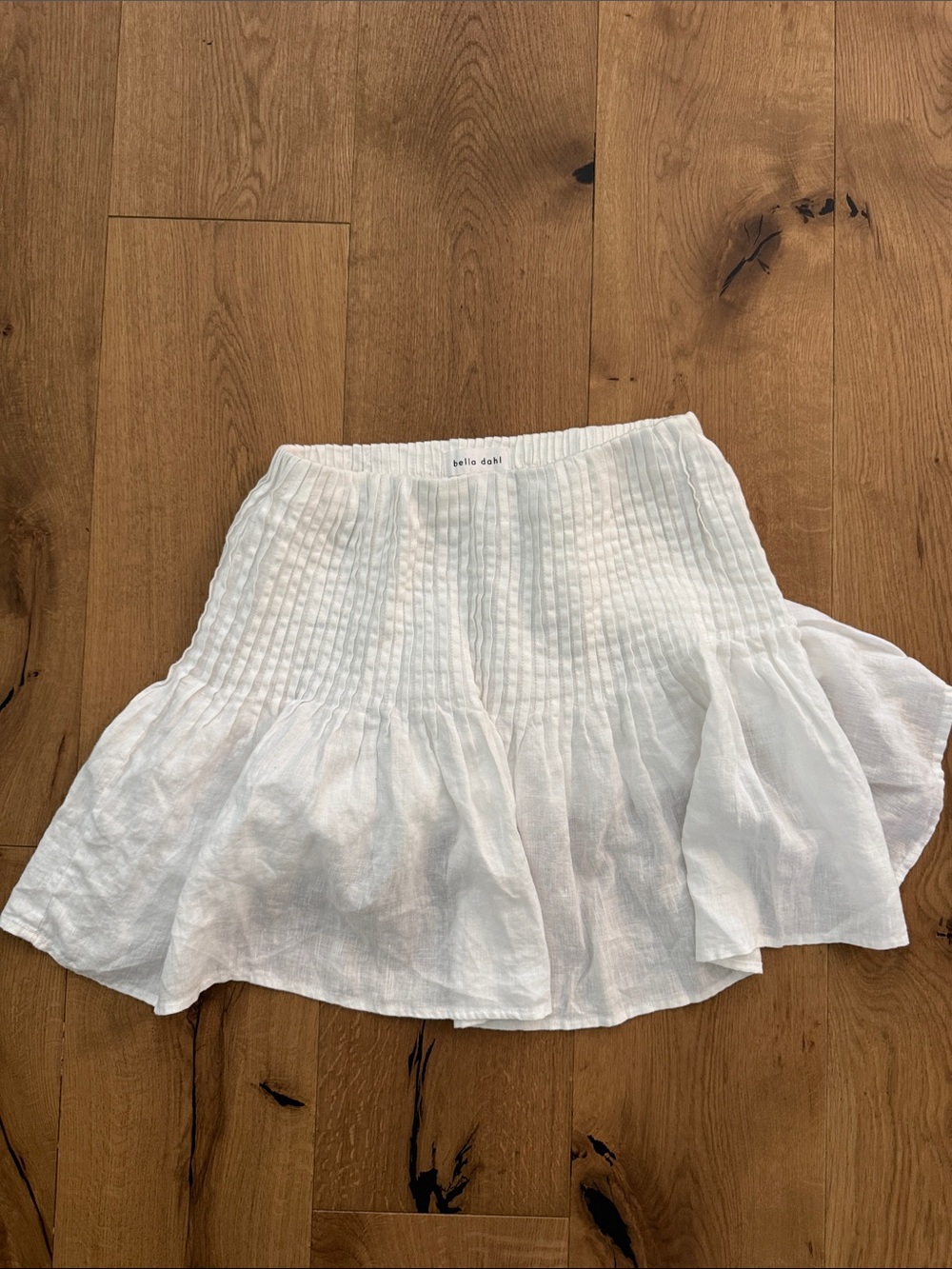 Bella Dahl White Pintuck Ruffle Mini Skirt - Picture 2 of 5